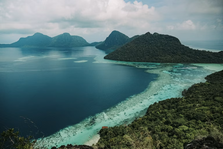Fiji unsplash