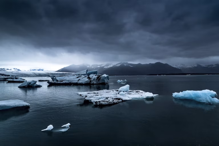 Iceland unsplash