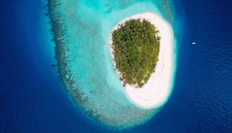 Maldives unsplash