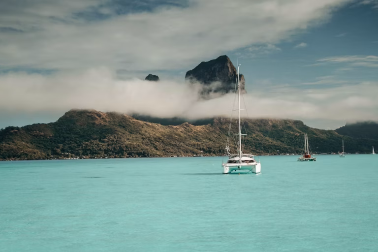 Tahiti unsplash