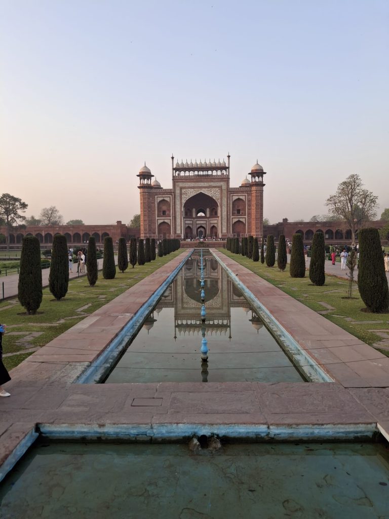 Taj Mahal 4