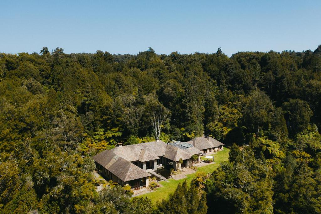 Treetops Lodges and Escapes