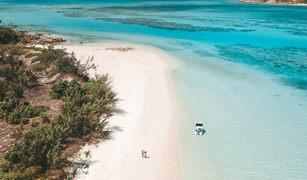 Explore lizard island casuarina beach
