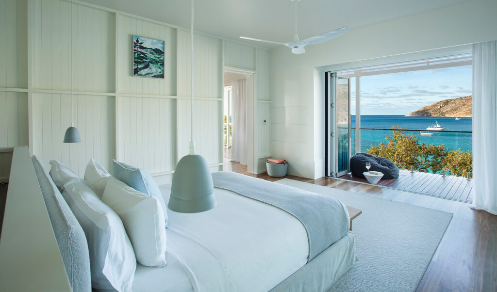 Lizard island accommodation the pavilion bedroom balcony